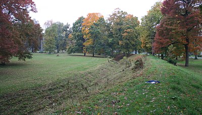 Great Circle.  View of the Newark Great Circle embankment and inner ditch from atop the northwestern section.