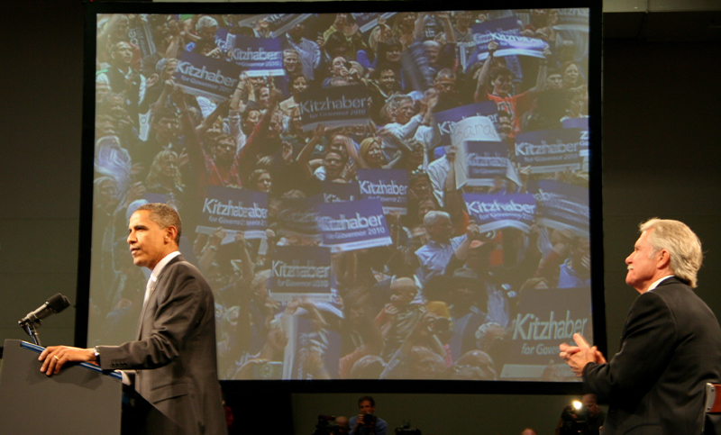 obama_kitzhaber_01