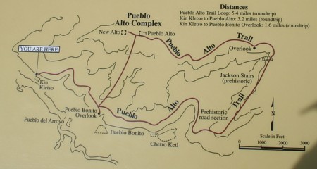 Map at Kin Kletso trailhead to Pueblo Bonito overlook and Pueblo Alto.