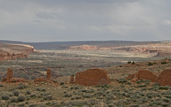 view of Chaco Canyon east of Peñasco Blanco. 
