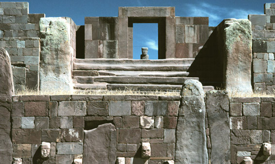 Tiwanaku Kalasasaya entrance and sunken court