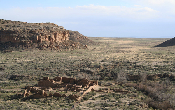 View of Pueblo del Arroyo and South Gap from the cliffs to the north. 