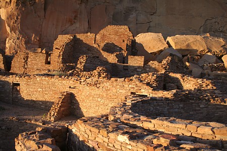 Pueblo Bonito, north wall view.